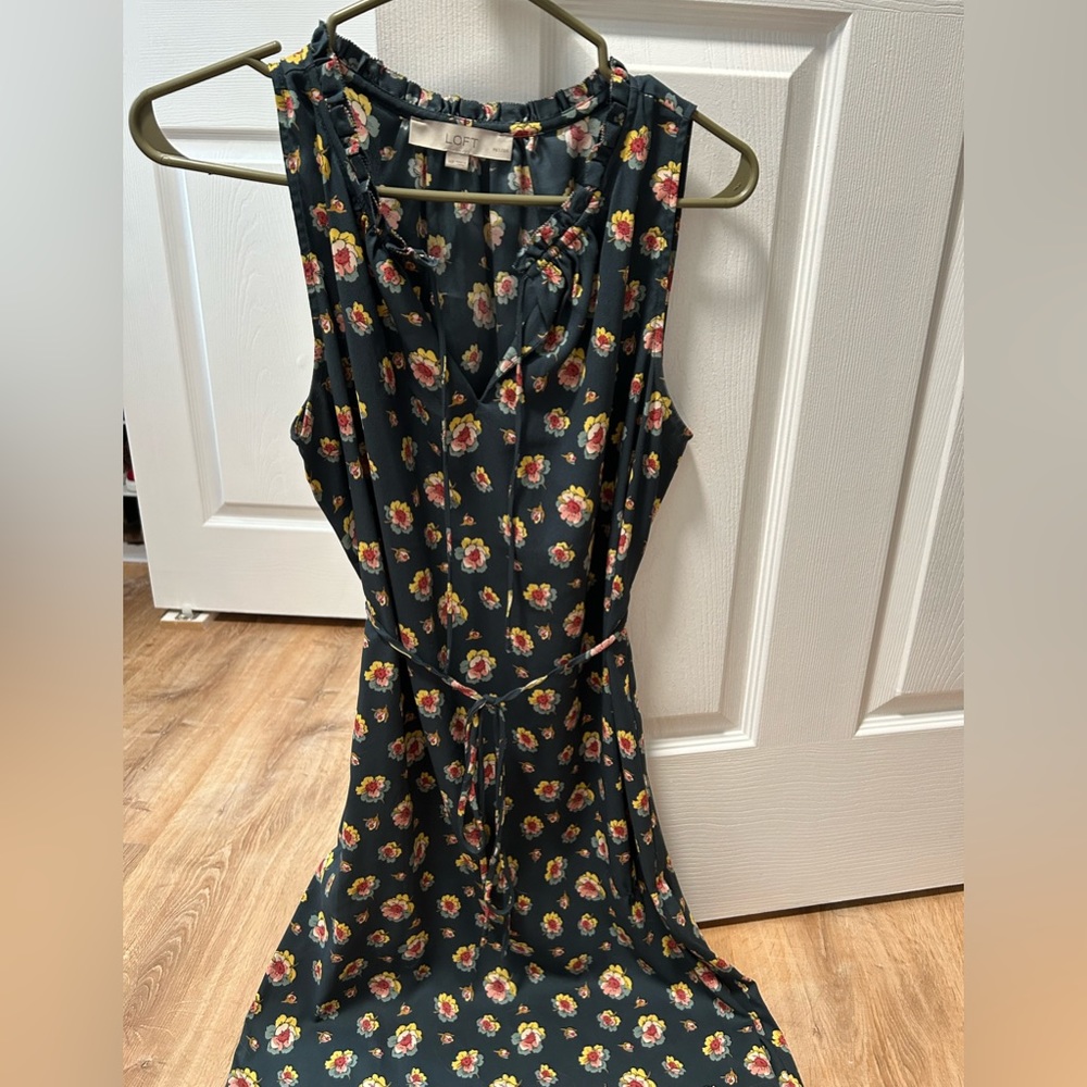 Petite Loft floral dress green and yellow flowers tie waist